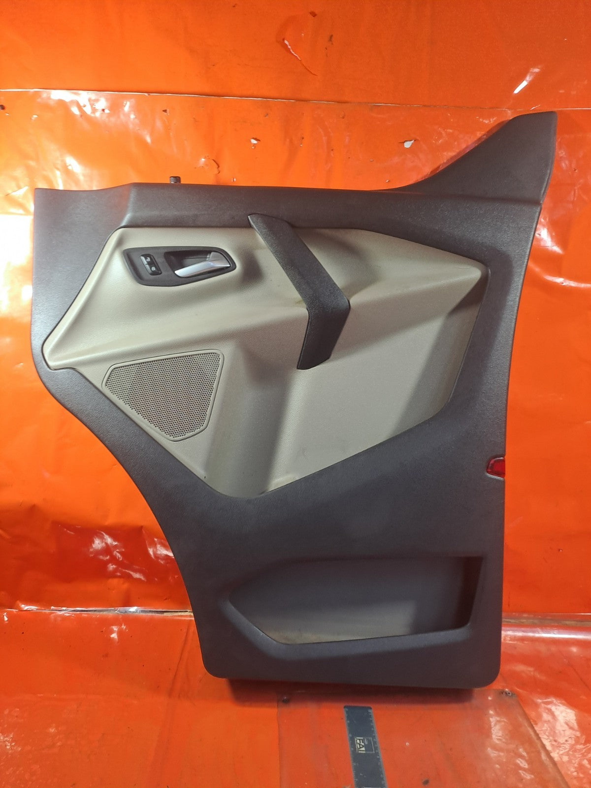 ✅FORD TRANSIT CUSTOM 2.2 DIESEL 2013 FRONT RIGHT DOOR CARD BK21V23942 A350 - Image 1