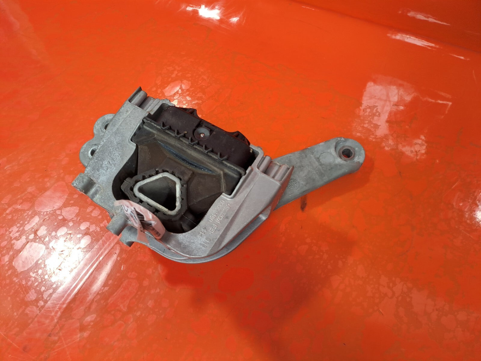 CUPRA LEON VZ2 1.4 PETROL 2023 ENGINE MOUNT G3398480 Warranty A227 - Image 5