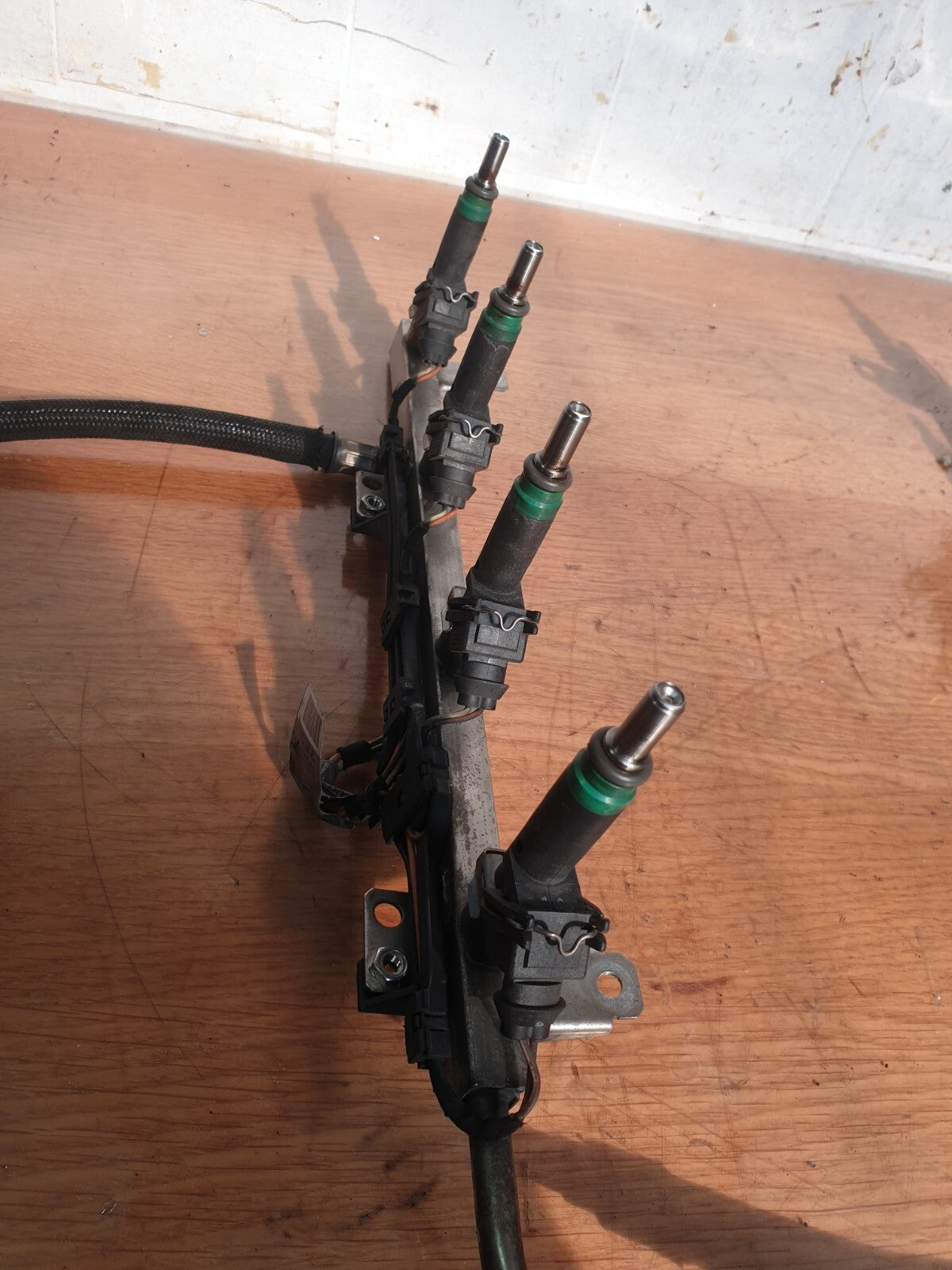 2006 BMW 7 SERIES E66 4.8P Fuel Injector Rail + WARRANTY A208 - Image 12