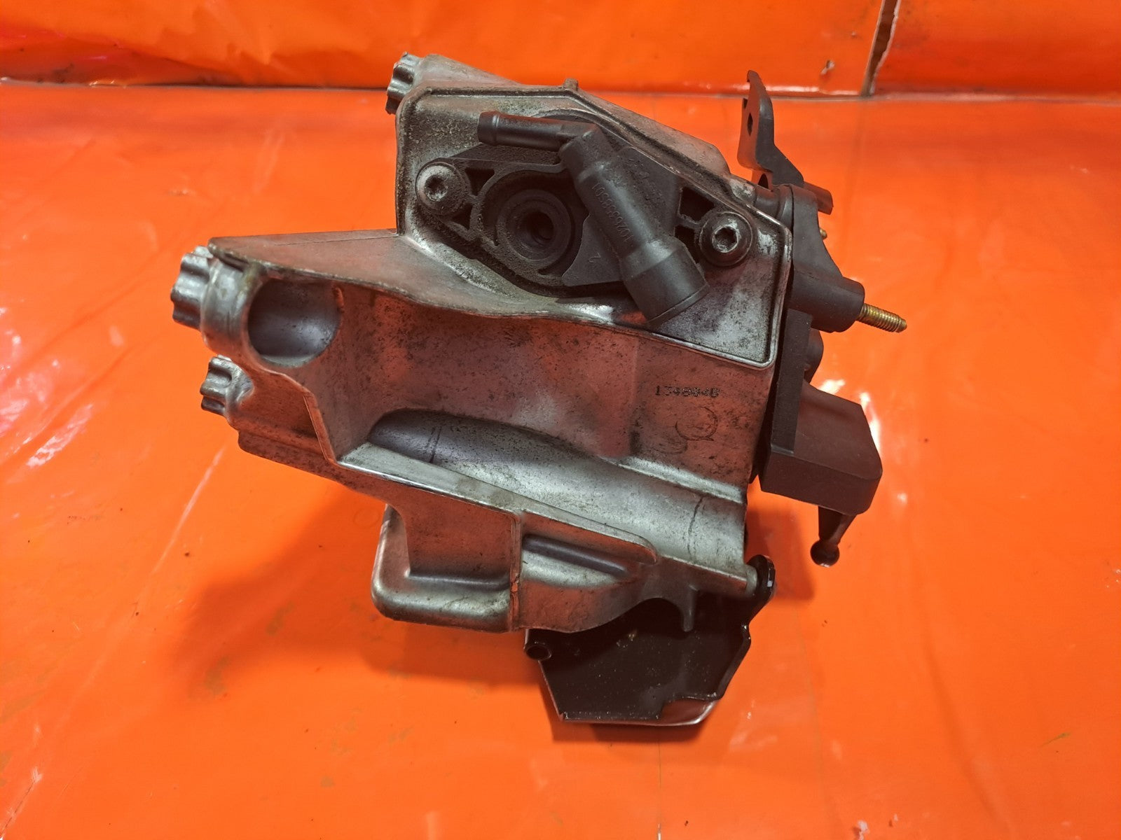 ✅2013 Ford Focus MK3 Oil Filter Housing 9684350480 + Warranty A313 - Image 9