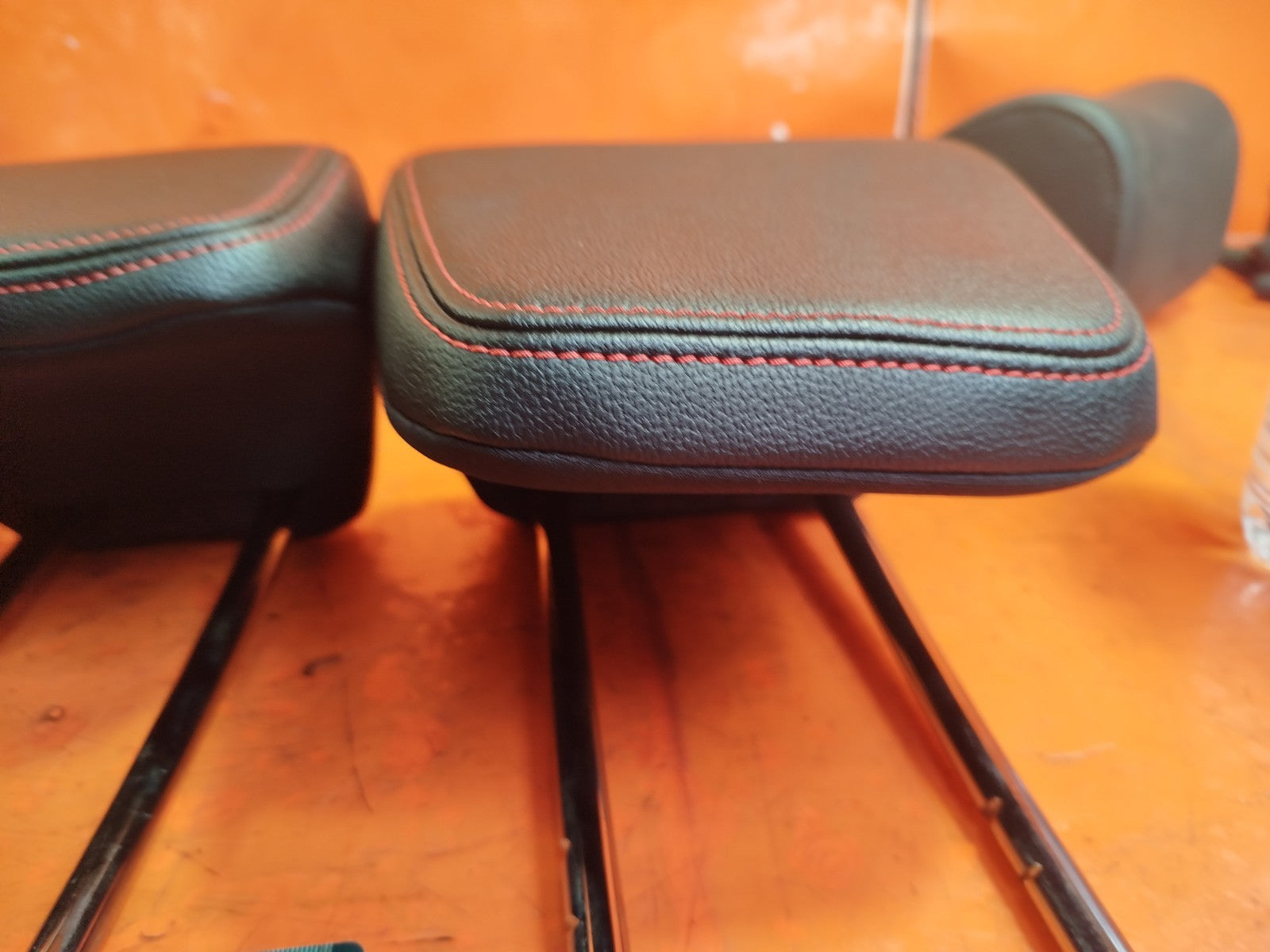 ✅2019-2025 FORD PUMA MK2 ST-LINE REAR LEATHER HEADRESTS + WARRANTY A252 - Image 6