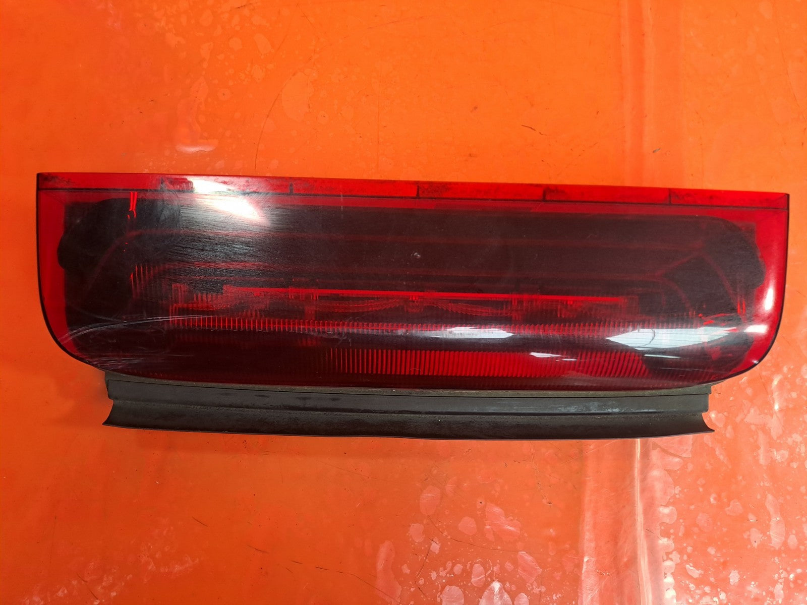 ✅FORD TRANSIT CONNECT 1.6 DIESEL 2015 CENTRE TAIL LIGHT DT1113A601 Warranty A355 - Image 1