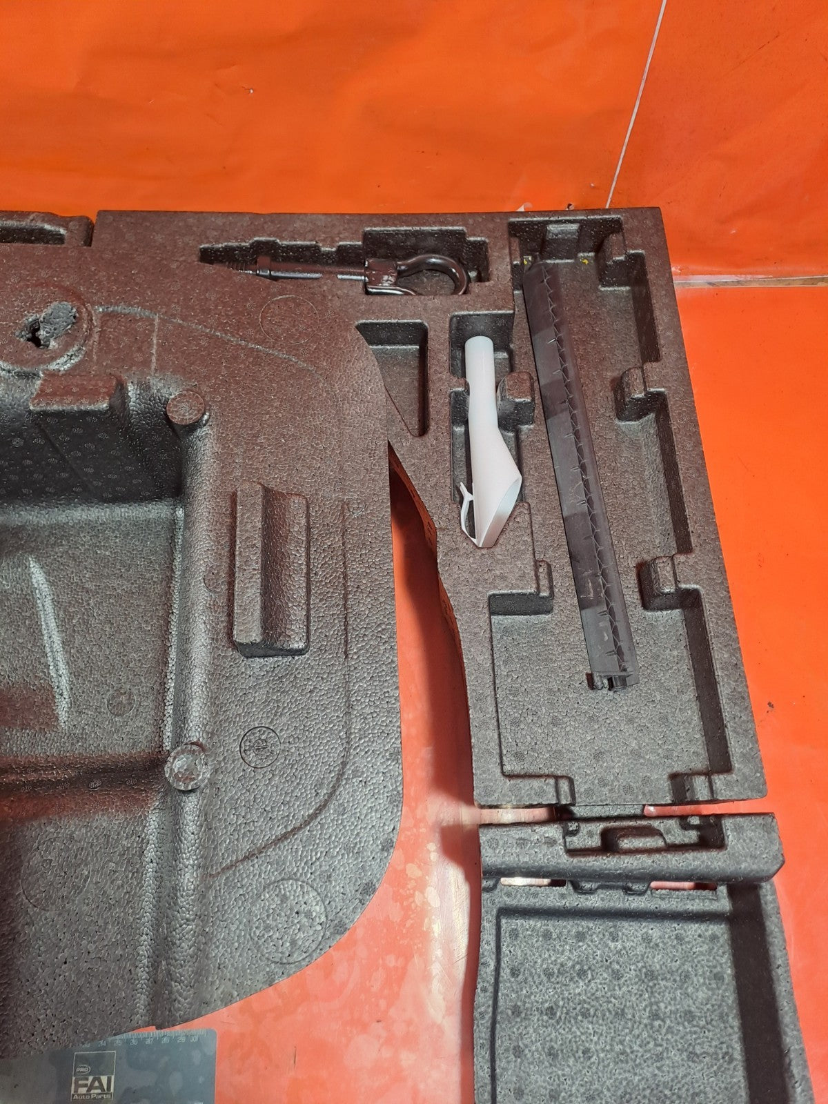 ebay-src:https://i.ebayimg.com/00/s/mtywmfgxmjaw/z/tqkaaeswvxlpqsuh/$_57.jpg