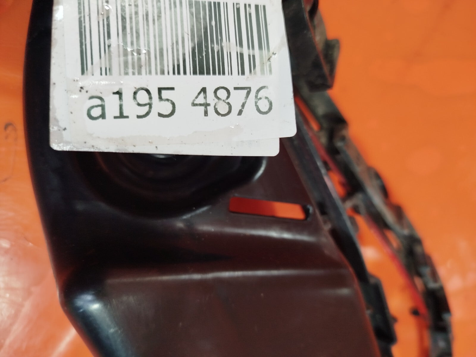 ✅MERCEDES W176 A180 AMG SPORT 1.5 DIESEL 2013 REAR BUMPER BRACKET MOUNTS A195 - Image 4