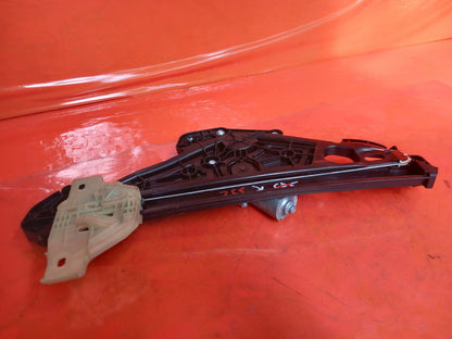 Renault Captur 1.6 Petrol 2023 Rear Right Door Window Regulator 827209371R A392 - Image 5
