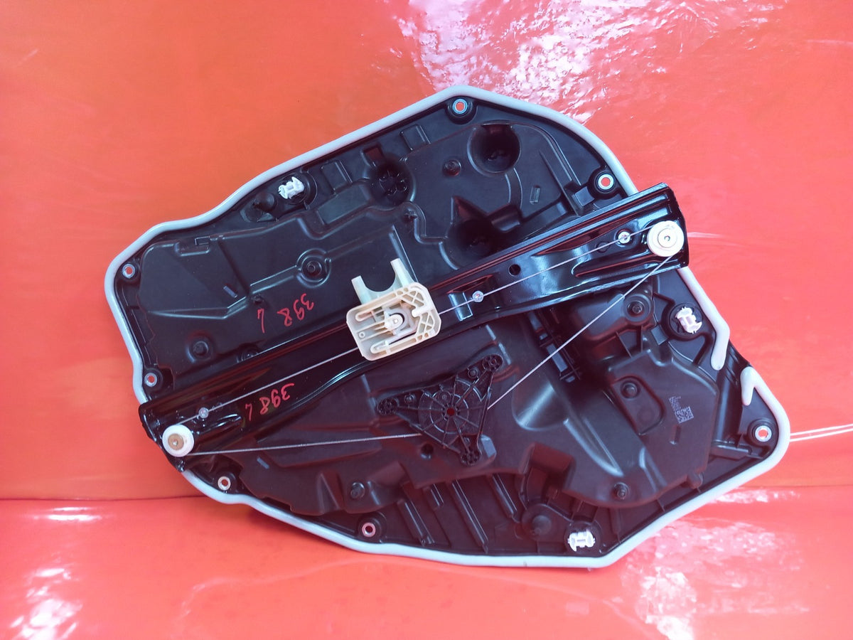 ebay-src:https://i.ebayimg.com/00/s/mtiwmfgxnjaw/z/usgaaeswy89qwj9x/$_57.jpg