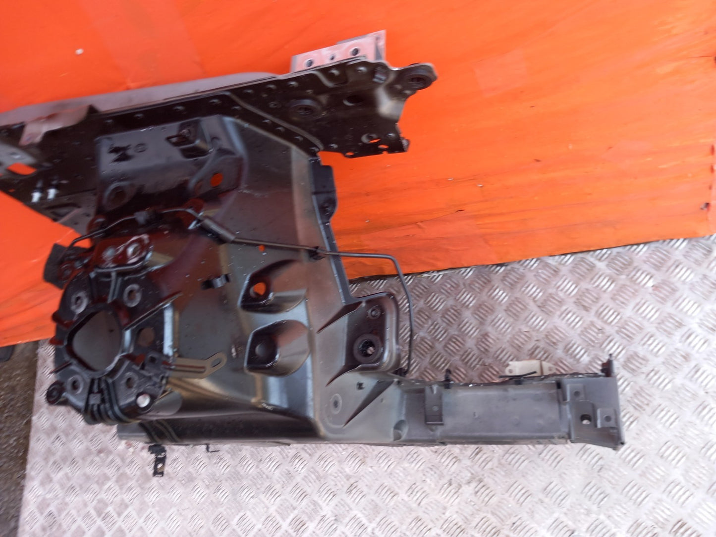 ebay-src:https://i.ebayimg.com/00/s/mtiwmfgxnjaw/z/maeaaeswnvvqp7x1/$_57.jpg