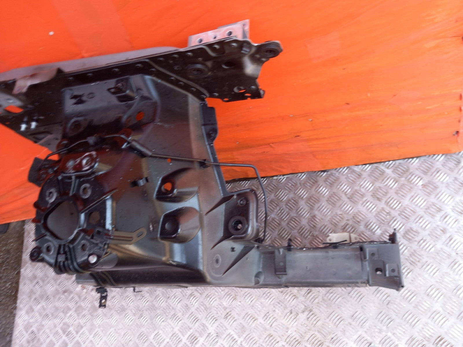 ebay-src:https://i.ebayimg.com/00/s/mtiwmfgxnjaw/z/maeaaeswnvvqp7x1/$_57.jpg