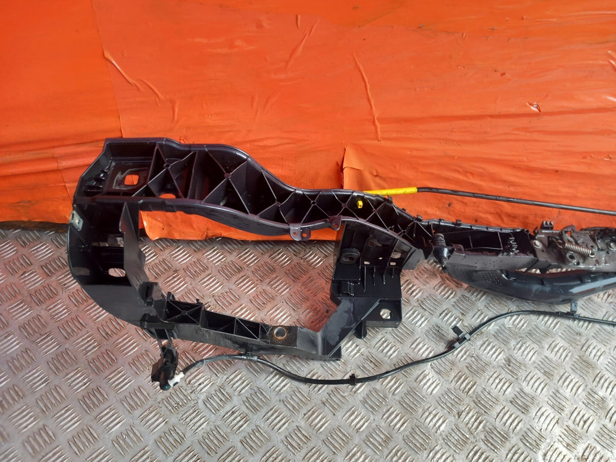 ebay-src:https://i.ebayimg.com/00/s/mtiwmfgxnjaw/z/xuyaaesw1mjqvcea/$_57.jpg
