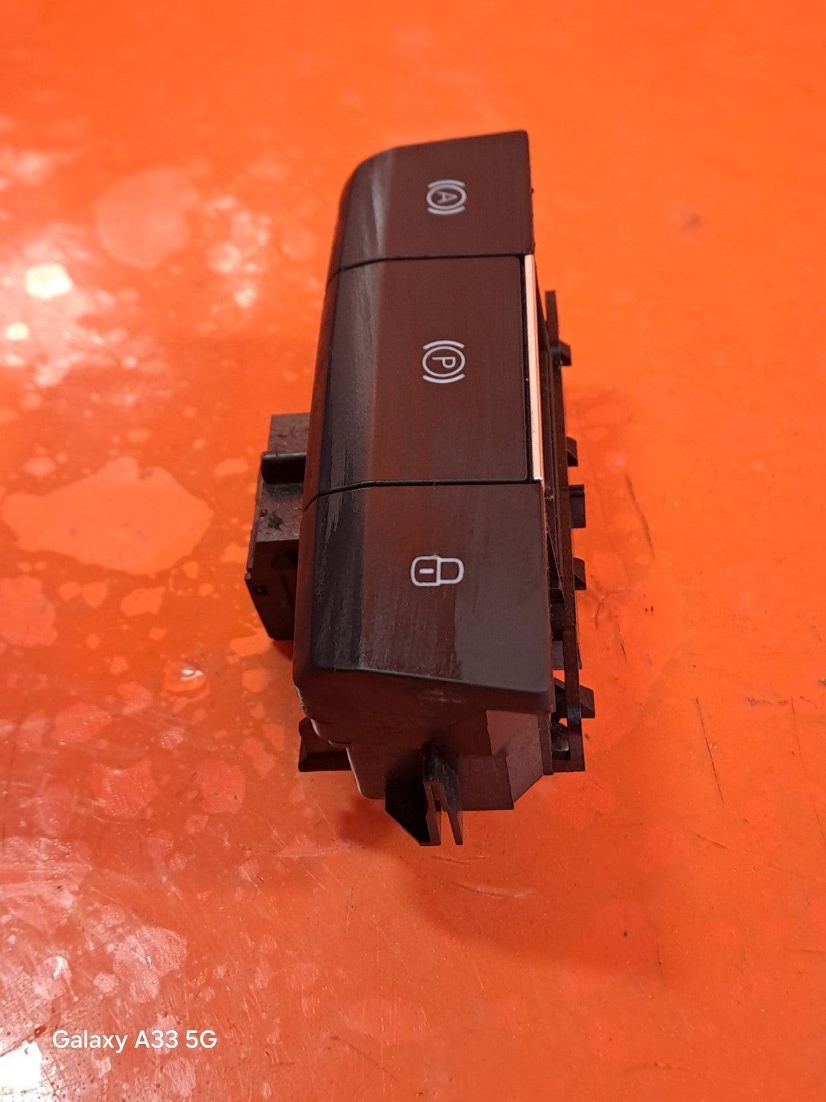 ebay-src:https://i.ebayimg.com/00/s/mtywmfgxmjaw/z/i5caaesw97rpb63-/$_57.jpg