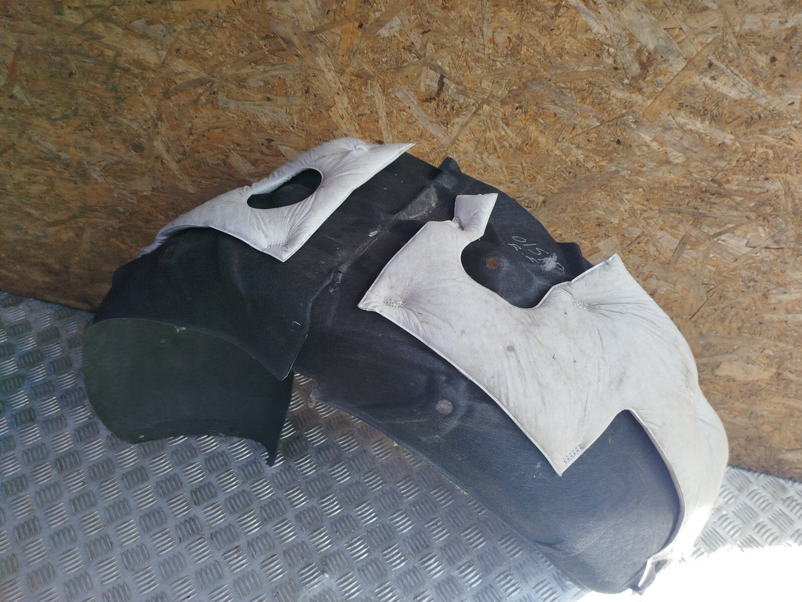 ✅Tesla Model 3 Long 2024 REAR RIGHT WHEEL ARCH LINER Warranty A207 - Image 11