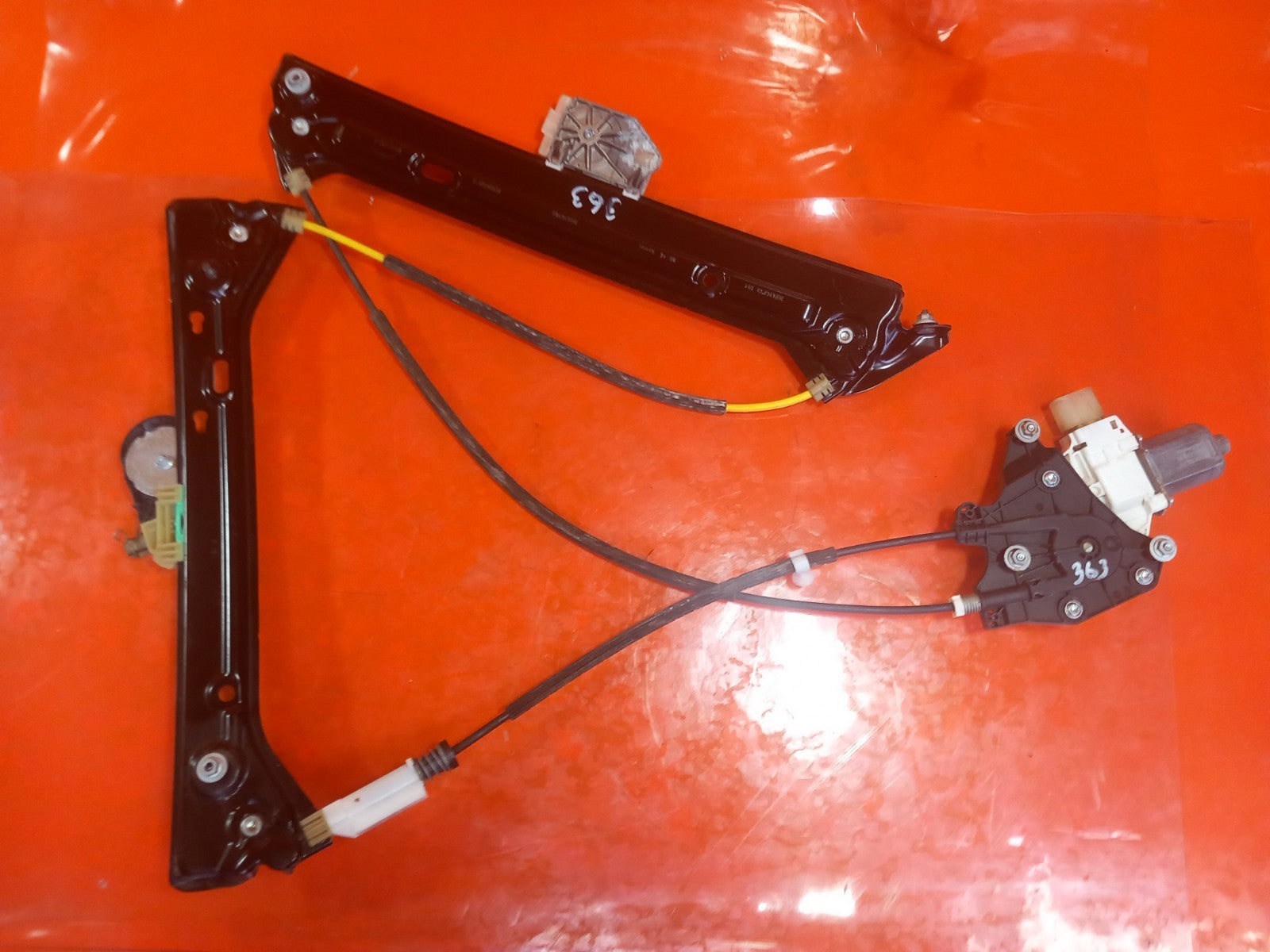 BMW F23 220D 2.0 Diesel 2016 Front Right Window Regulator 7046032 Warranty A363 - Image 1