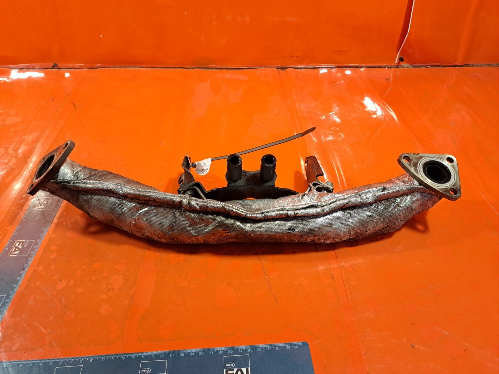 ✅2010 LAND ROVER DISCOVERY 4 L319 EXHAUST MANIFOLD CROSSOVER PIPE 4H2Q-5K229-FB - Image 2