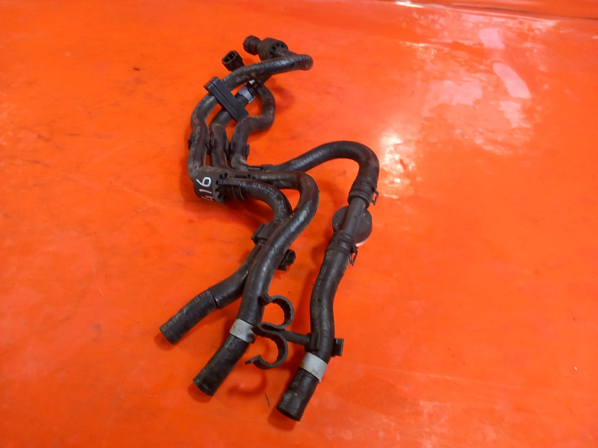 2023 VW Transporter ST-Line Coolant Pipes Warranty A416 - Image 2