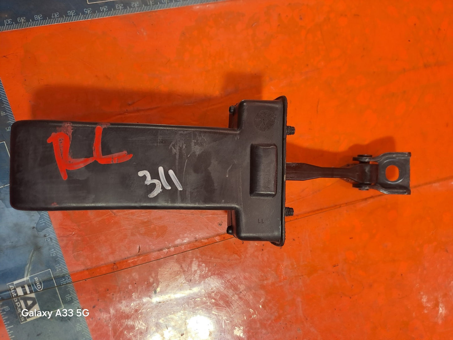 ✅2025 MERCEDES A CLASS W177 REAR LEFT DOOR CHECK STRAP A1777306400 + WARRANTY - Image 9