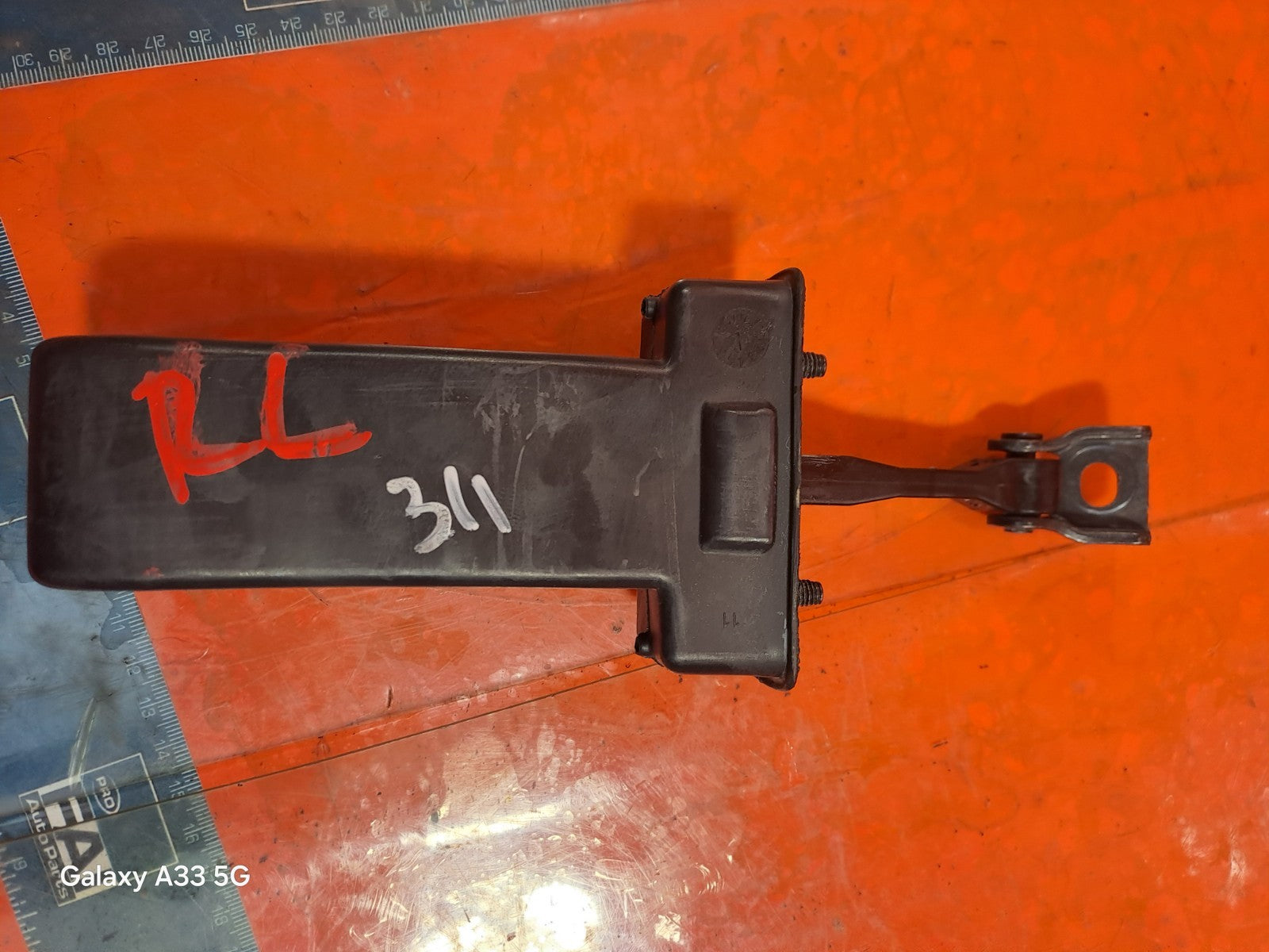 ✅2025 MERCEDES A CLASS W177 REAR LEFT DOOR CHECK STRAP A1777306400 + WARRANTY - Image 9