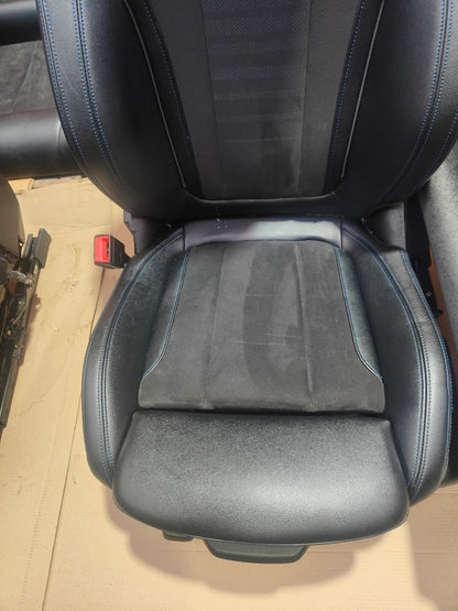 ✅BMW G20 330E 2.0 PETROL 2023 INTERIOR SEATS & DOOR CARD SET Warranty A340 - Image 4