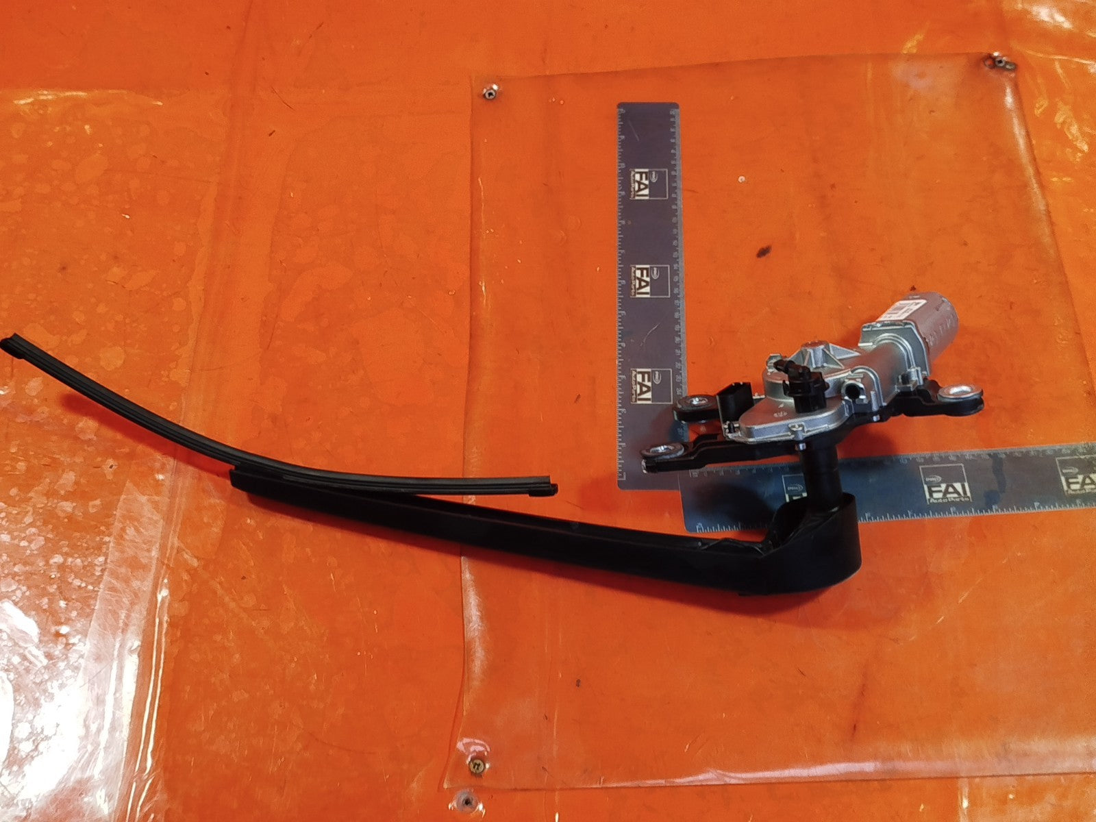 ✅2024 FORD GRAND TOURNEO CONNECT AUDI Q4 E-TRON REAR WIPER MOTOR 8V0955711C A341 - Image 7