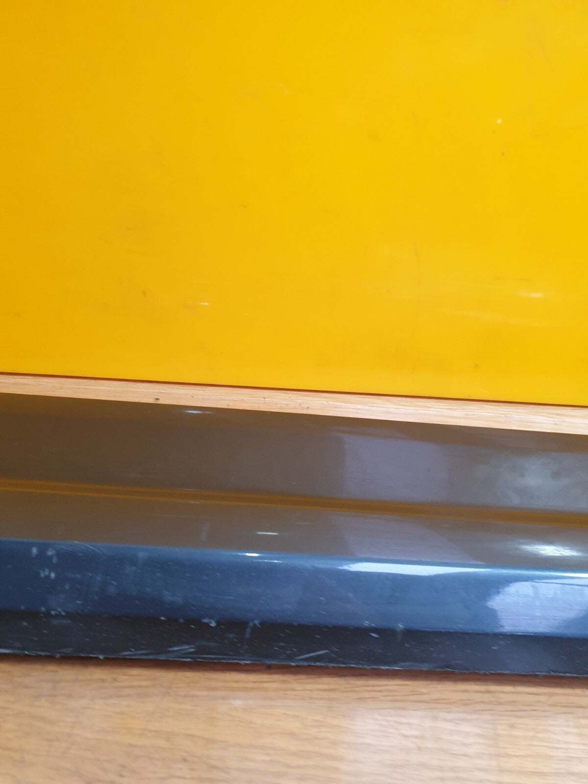 ✅AUDI Q2 S-LINE 1.4 PETROL 2017 FRONT RIGHT DOOR MOLDING GREY 81A853960B A134 - Image 5