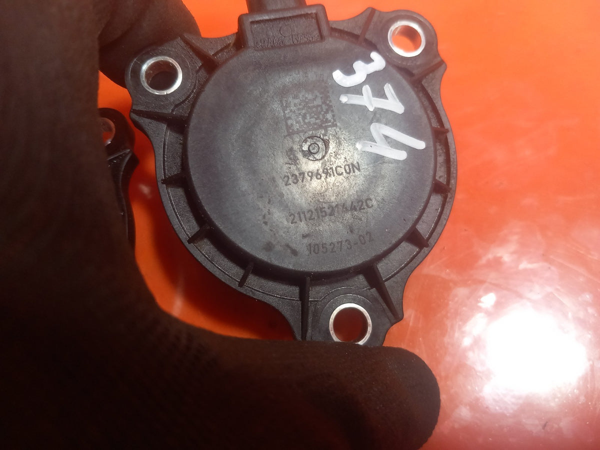 2022 Mercedes CLA W118 Camshaft Adjustment Control Valve x2 2379691C0N A374 - Image 10