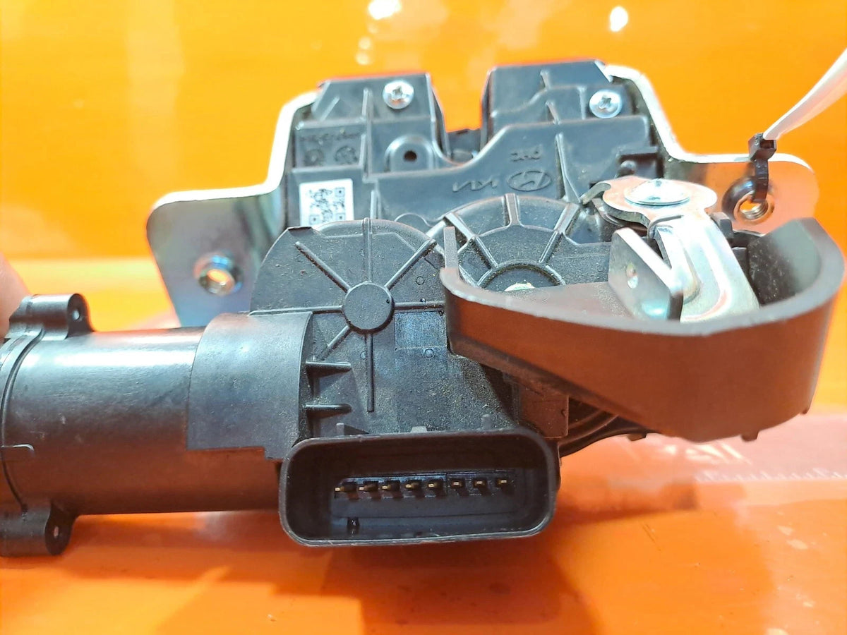 ebay-src:https://i.ebayimg.com/00/s/mtiwmfgxnjaw/z/quaaaeswpb1qu2es/$_57.jpg