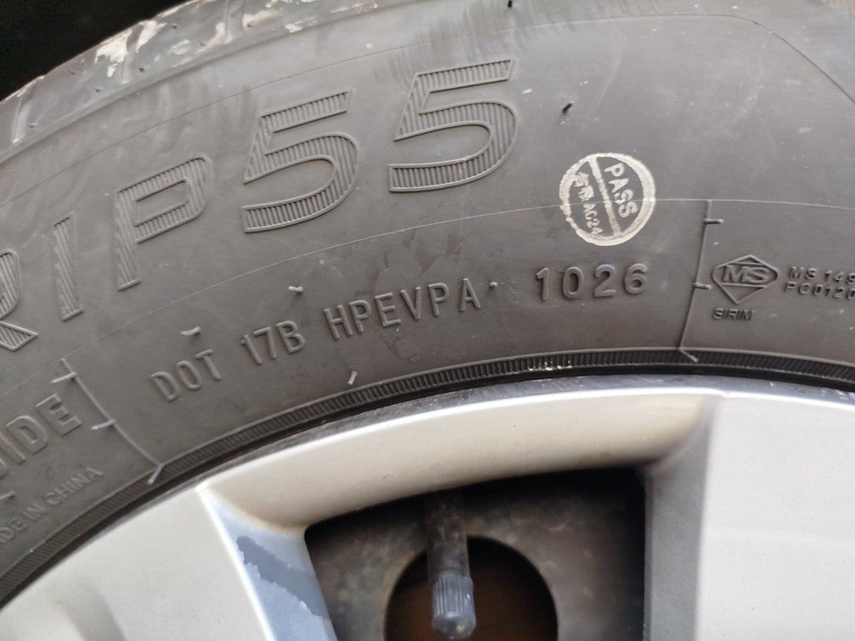 ebay-src:https://i.ebayimg.com/00/s/mtiwmfgxnjaw/z/qgyaaeswshxqqoax/$_57.jpg