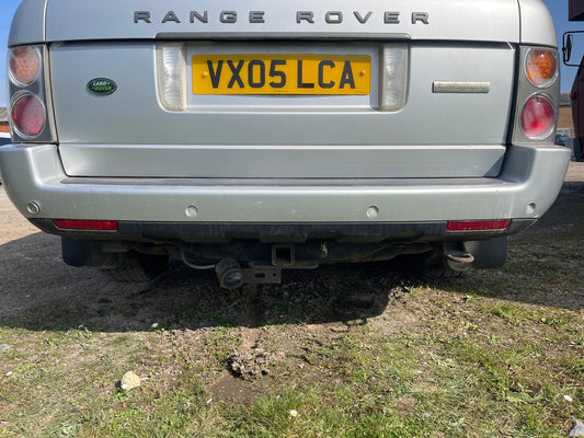 ✅2005 RANGE ROVER VOGUE L322 4.4P REAR BUMPER SILVER + WARRANTY  A274 - Image 1