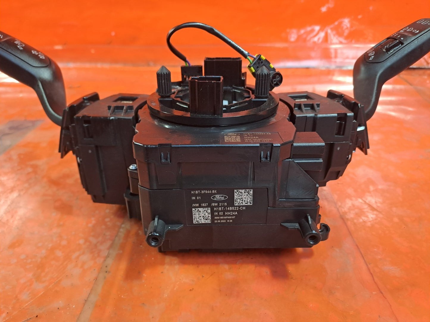 ✅2023 FORD PUMA TITANIUM STALKS SQUIB COMBINATION SWITCH H1BT-3F944-BK +WARRANTY - Image 2
