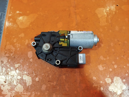 ✅LAND ROVER RANGE ROVER L322 4.4 DIESEL 2011 SUNROOF MOTOR AH4215B689AC Warranty - Image 1
