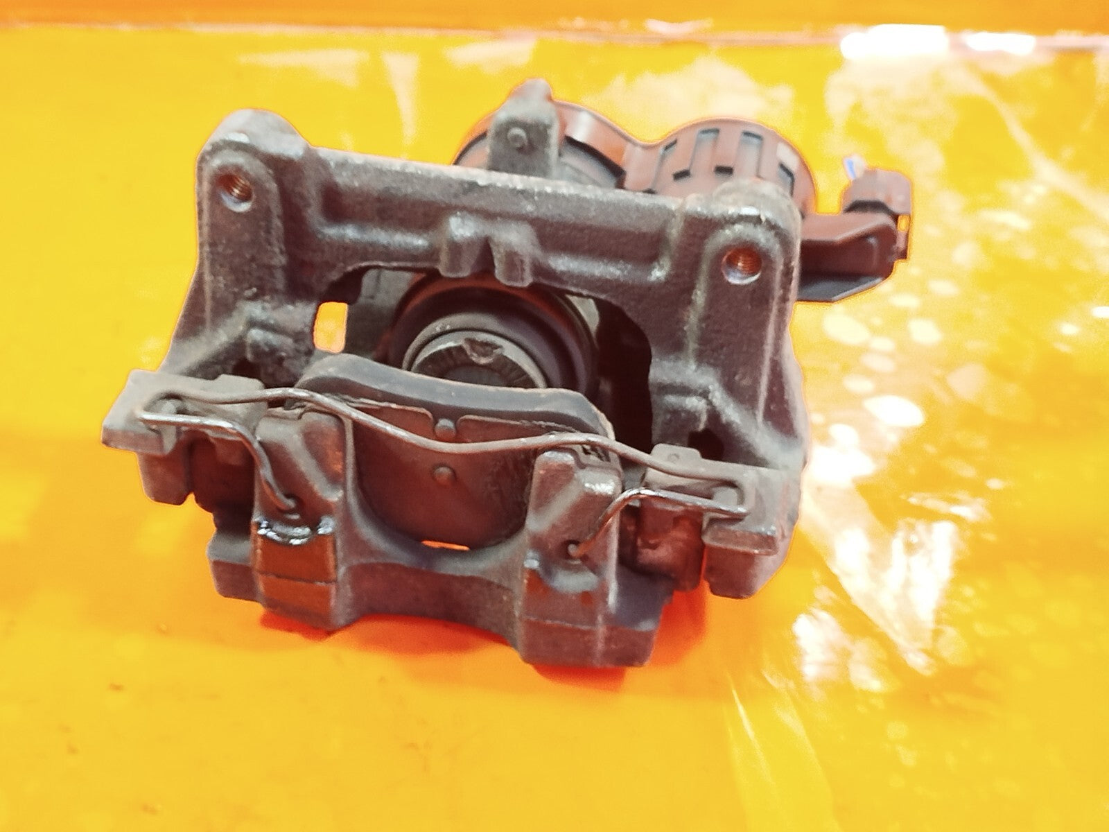 ebay-src:https://i.ebayimg.com/00/s/mtiwmfgxnjaw/z/4tiaaoswmhpn19sh/$_57.jpg