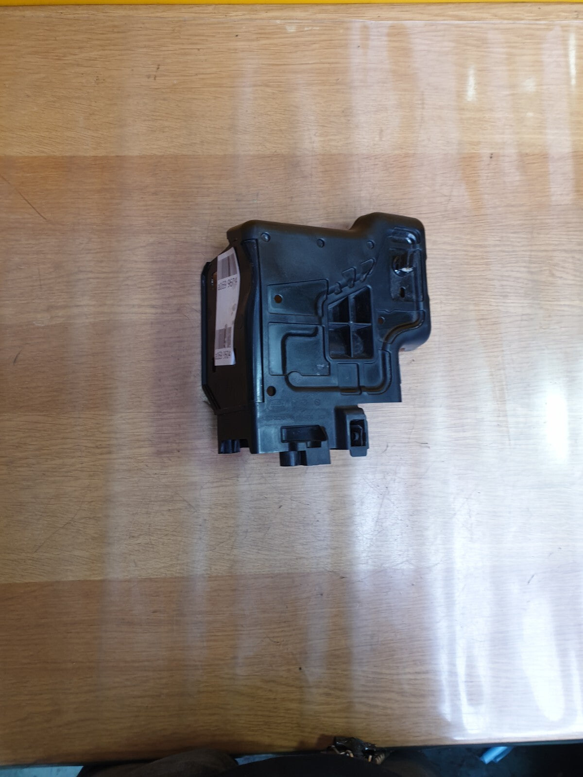 ✅2022 RANGE ROVER EVOQUE L551 RADIATOR BRACKET LEFT SIDE K8D2002A57AA + WARRANTY - Image 1