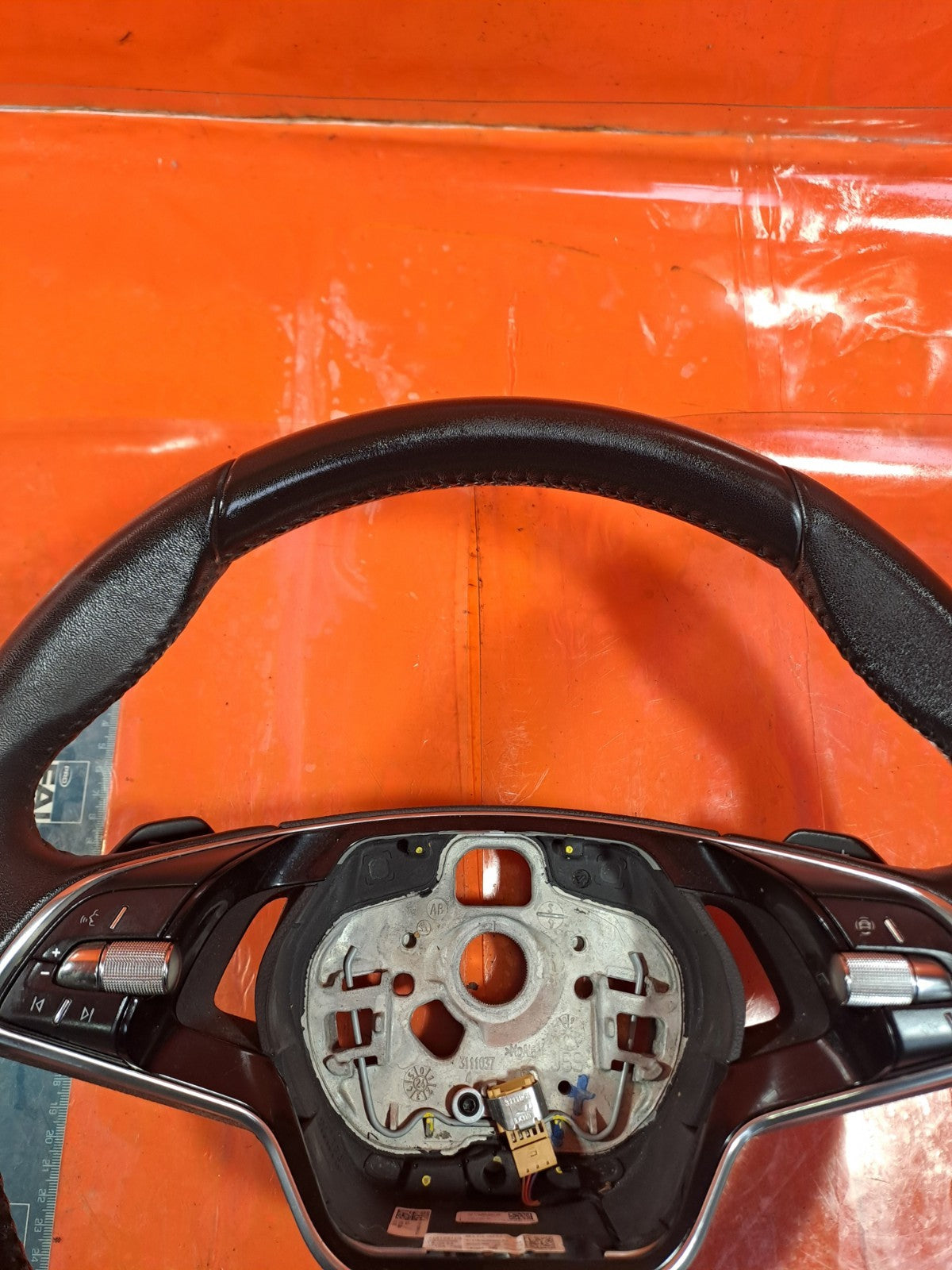 ✅SKODA KAMIQ Se 1.5 PETROL 2024 MULTIFUNCTION LEATHER STEERING WHEEL 5E3419093DA - Image 6