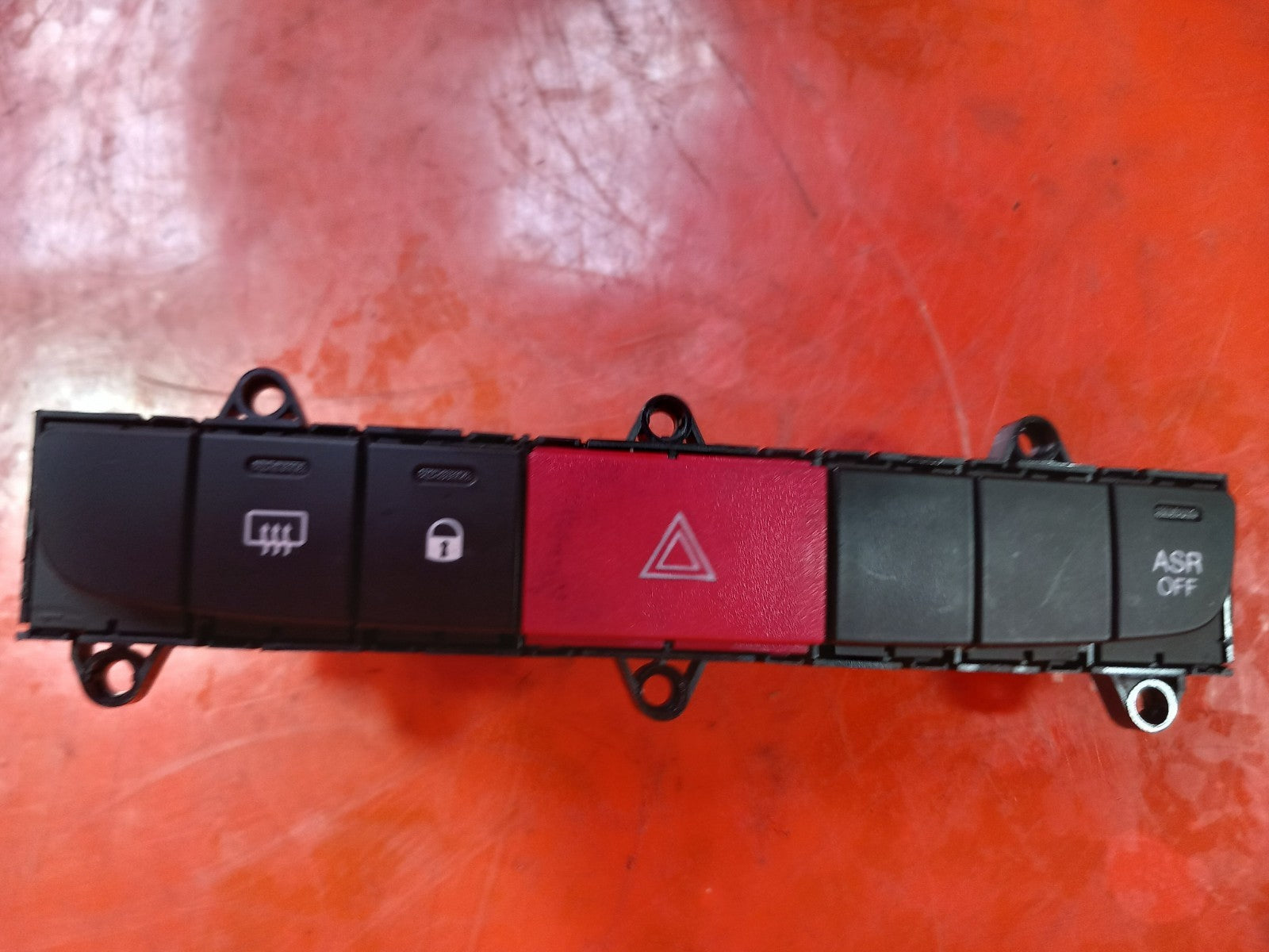 ebay-src:https://i.ebayimg.com/00/s/mtiwmfgxnjaw/z/~zeaaeswfonqebfa/$_57.jpg