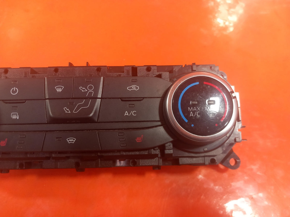 2019 Ford Transit Custom A/C Air Con Climate Heater Control Unit E1172308J A376 - Image 3