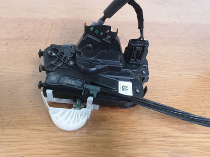 ebay-src:https://i.ebayimg.com/00/s/mtiwmfgxnjaw/z/kcyaaoswrkvm7teg/$_57.jpg