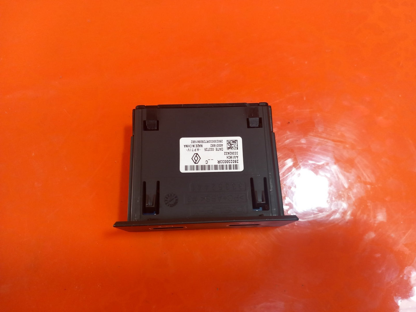 2025 Renault Kangoo MK3 USB Twin Port Socket 280230033R Warranty A408 - Image 8