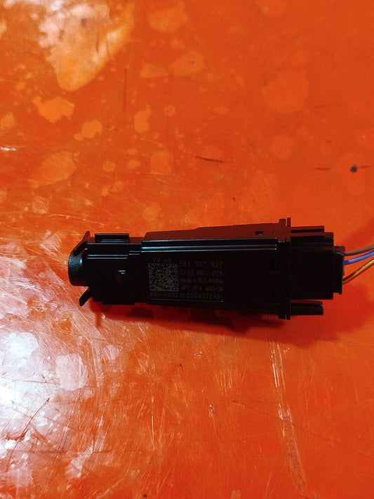 ✅CUPRA FORMENTOR 2.0 PETROL 2023 INTERIOR TEMPERATURE SENSOR 5WA907527 A336 - Image 2