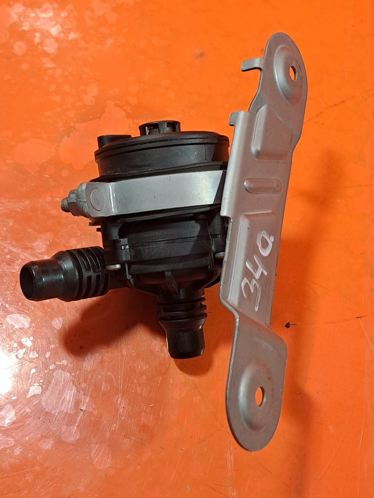 ebay-src:https://i.ebayimg.com/00/s/mtywmfgxmjaw/z/yswaaeswzwxpakr9/$_57.jpg