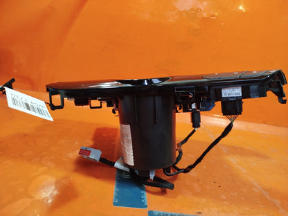 ✅Ford Mondeo Titanium 2015 2.0 Diesel Centre Console Cup Holder W/Parking Switch - Image 6