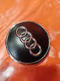 ✅AUDI Q2 ALLOY WHEEL CENTRE CAP COVER 8W0601170 + WARRANTY xAA - Image 1