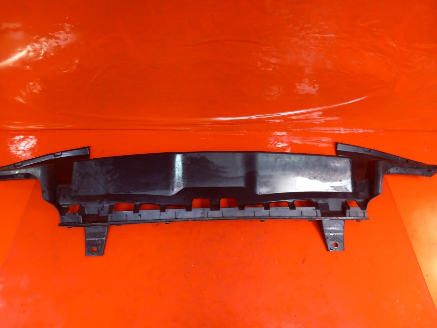 Mercedes Gle 450D AMG 3.0 Diesel 2025 Front Bumper Lower Air Guide A1678853510 - Image 2