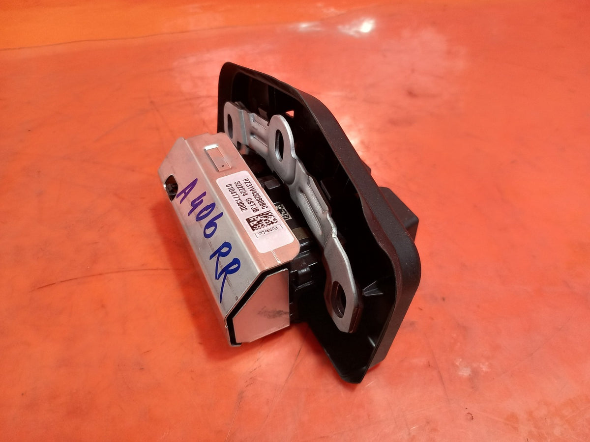 ebay-src:https://i.ebayimg.com/00/s/mtiwmfgxnjaw/z/uikaaesw3evqhpjw/$_57.jpg