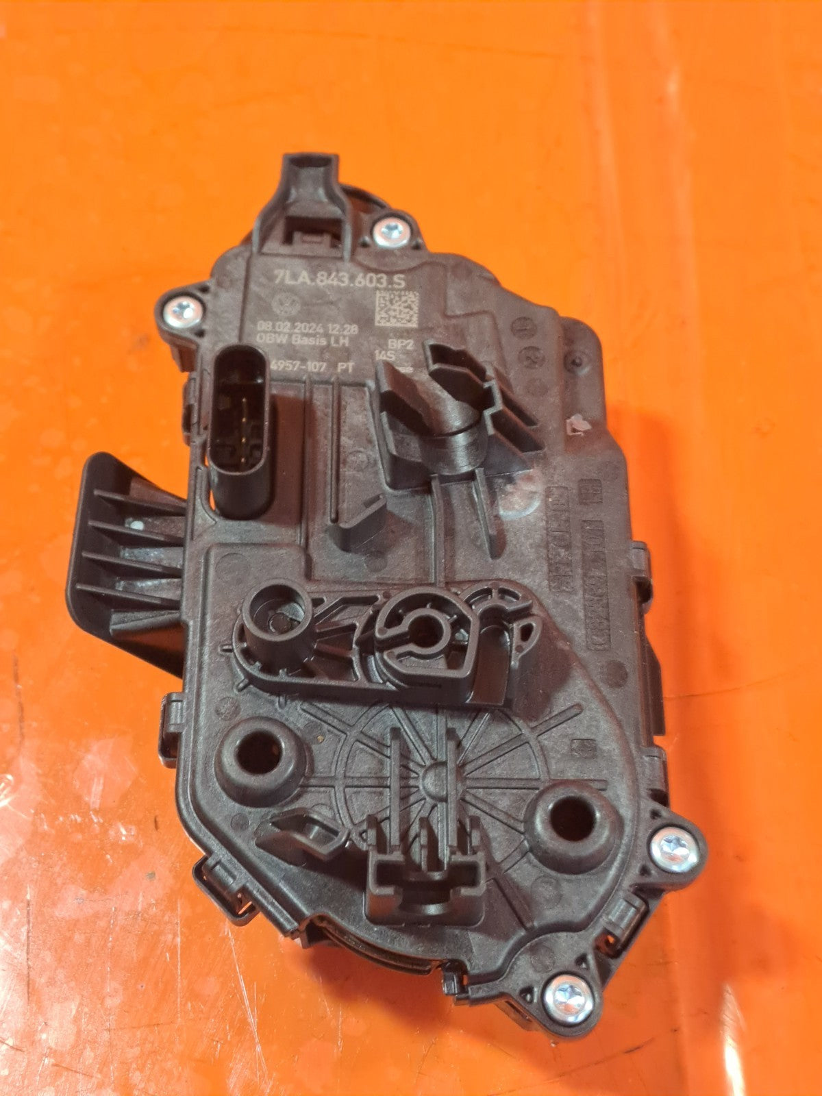 ebay-src:https://i.ebayimg.com/00/s/mtywmfgxmjaw/z/4~qaaeswefzpg1pj/$_57.jpg