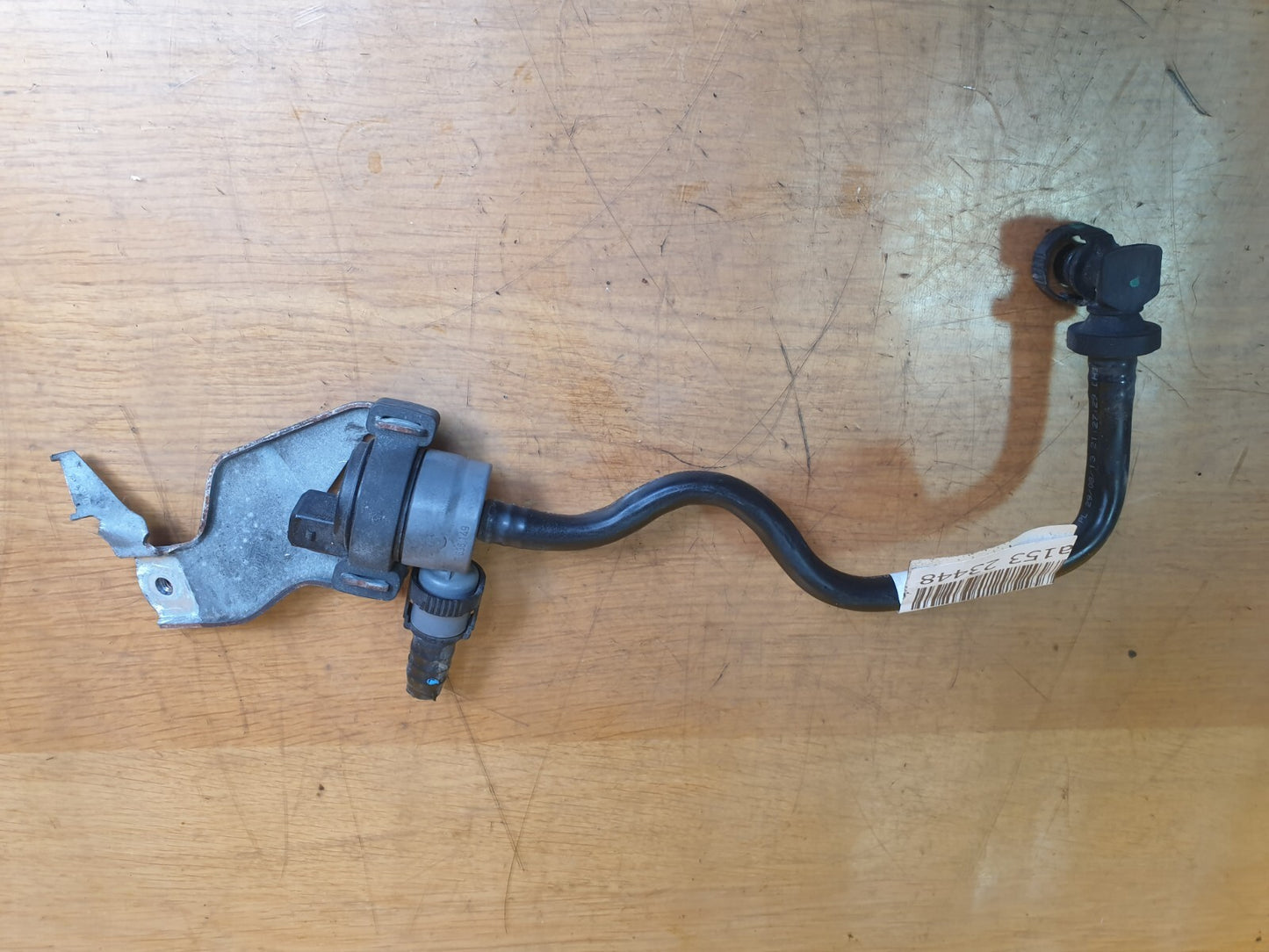 2014 BMW 5 Series F11 4.4P Throttle Body Breather Valve Pipe 7636160 Warranty - Image 10