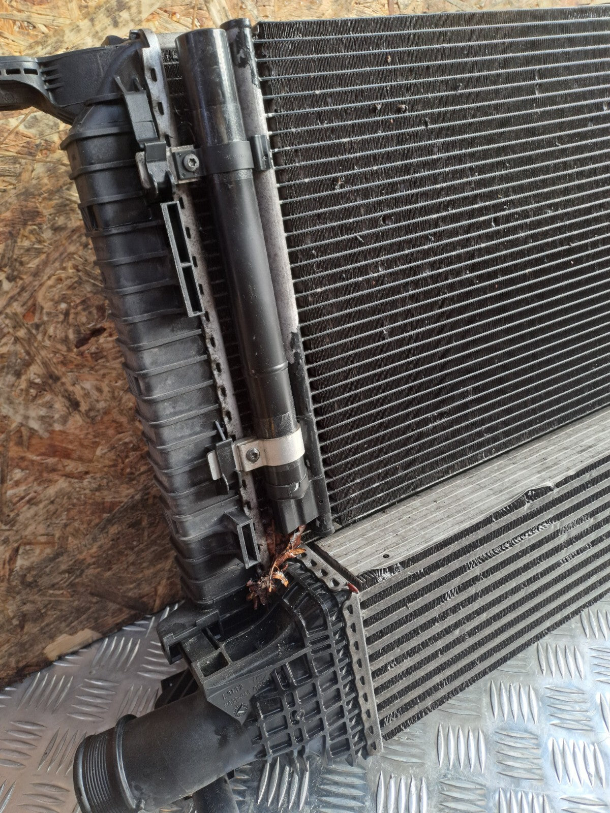 ✅2012 AUDI Q5 8R S LINE 2.0P COMPLETE RADIATOR RAD PACK 8K0959501G + WARRANTY - Image 2