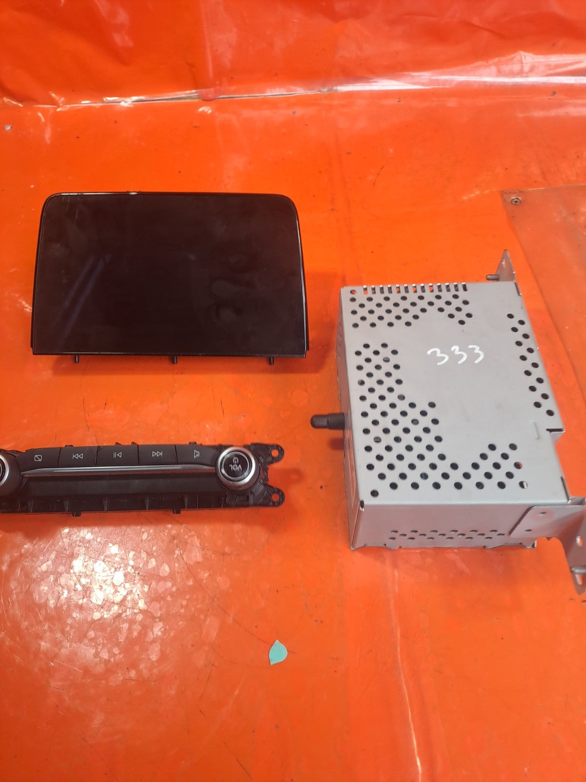 ebay-src:https://i.ebayimg.com/00/s/mtywmfgxmjaw/z/iqaaaeswu69pl2vn/$_57.jpg