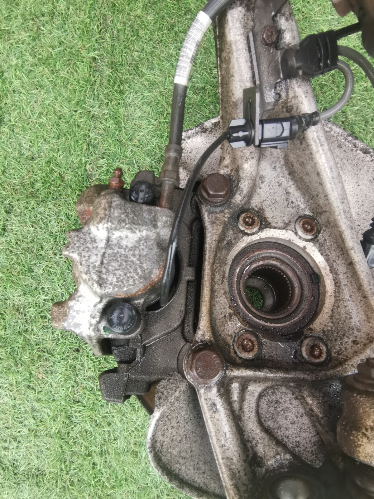 2012 AUDI A5 S LINE 2.0D FRONT LEFT SUSPENSION LEG HUB + WARRANTY A218 - Image 9