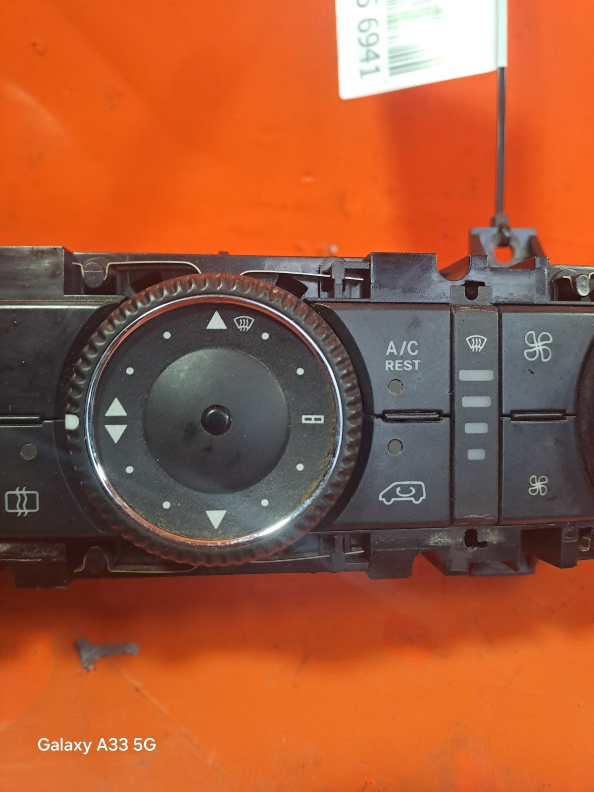 ✅Volkswagen Crafter CR35 2015 2.0 Diesel Heater Control Panel 2E2927139E A275 - Image 5