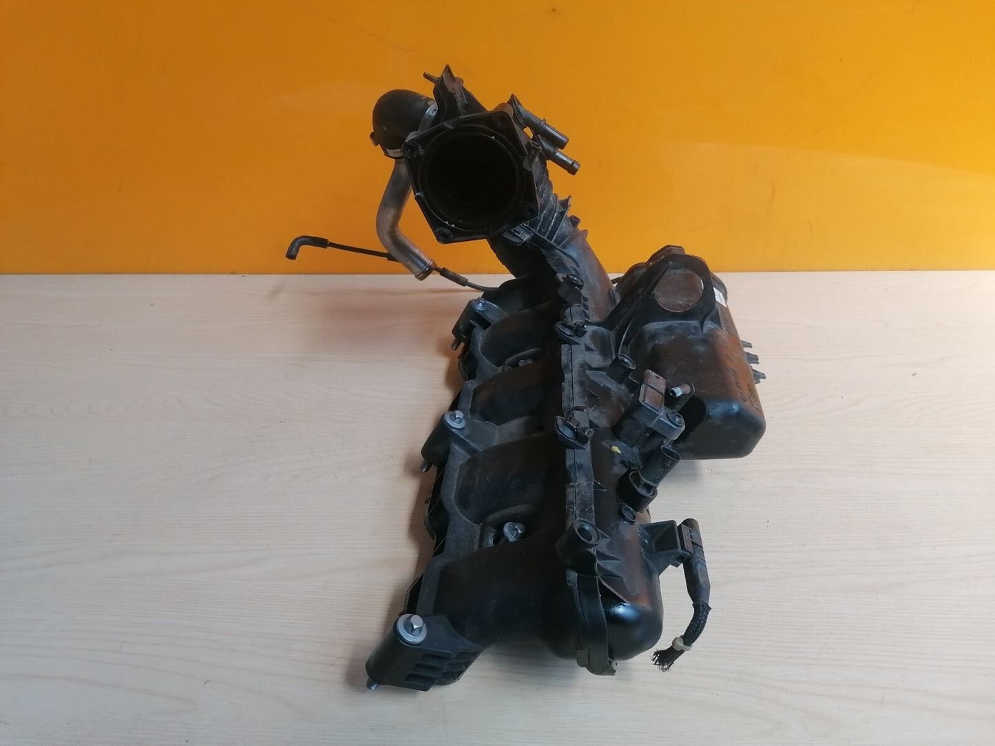 ebay-src:https://i.ebayimg.com/00/s/mtiwmfgxnjaw/z/tueaaoswf1lkz2xa/$_57.jpg