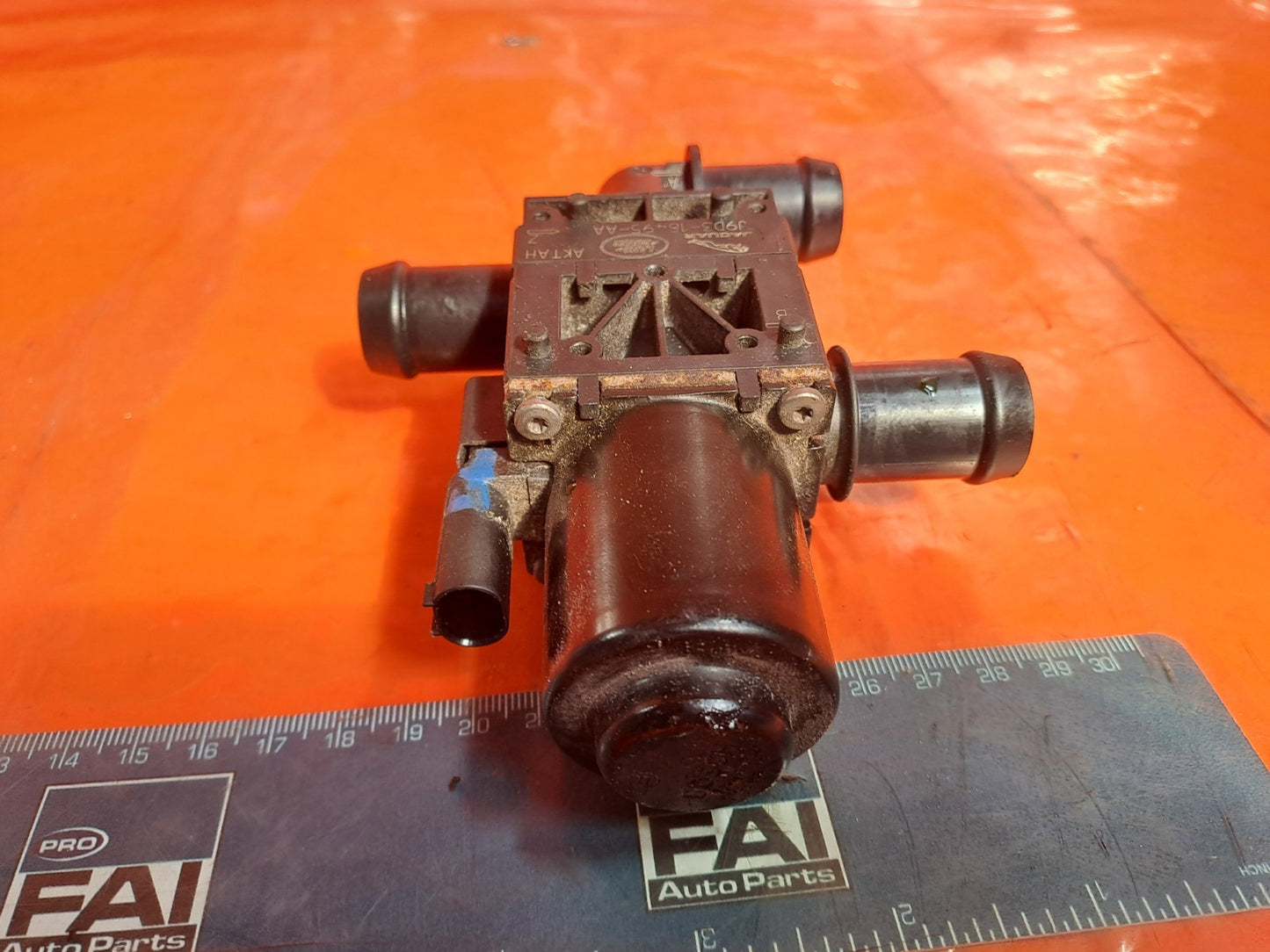 ✅2020 Jaguar I-Pace X590 Water Heater Control Valve J9D3-18495-AA +Warranty A375 - Image 10